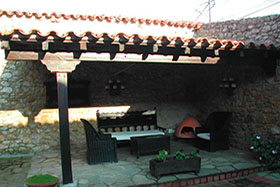Exteriores de Posada San Telmo, tu alojamiento rural en Cantabria